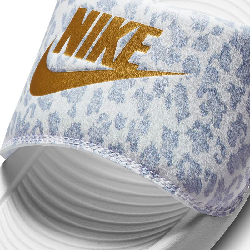 sandalias-nike-cn9676-103-w-nike-victori-one-slide-print-mujer-5