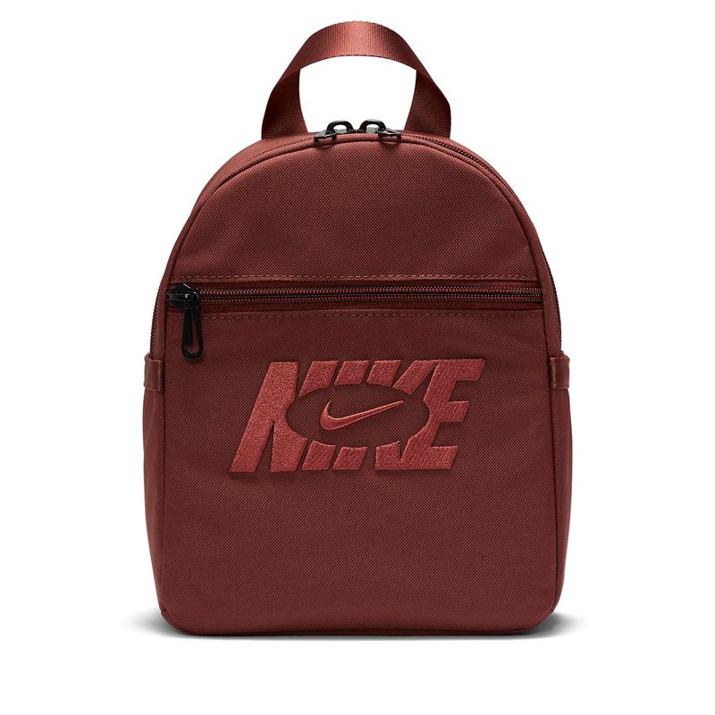 mochila-nike-dq5910-231-w-nsw-ftra-365-mini-bkpk-iconclash-ho22-mujer-1