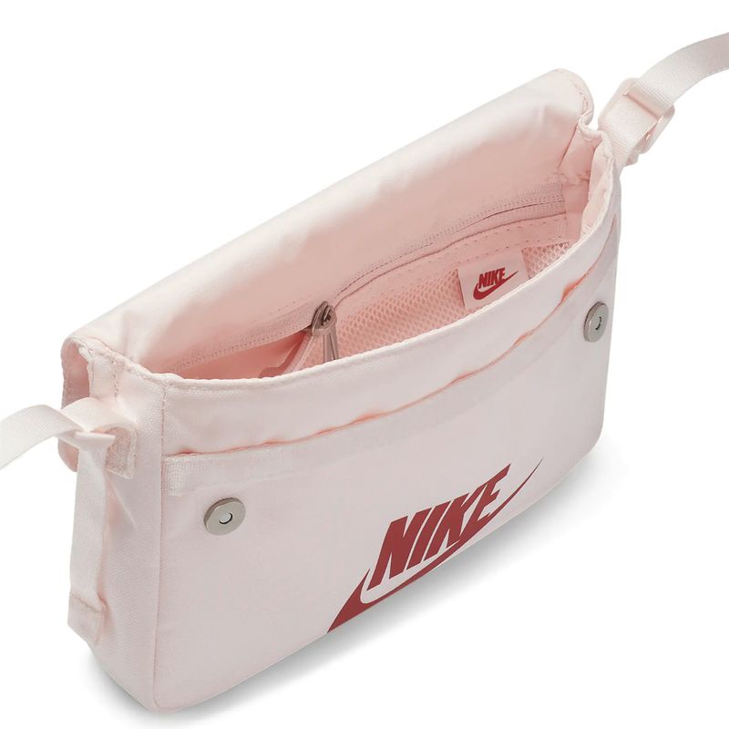 Morral-Urbanas-Mujer-Nike-Nsw-Futura-3