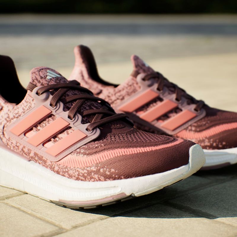 Zapatillas-Running-Mujer-Adidas-Ultraboost-Light-W--Rojo