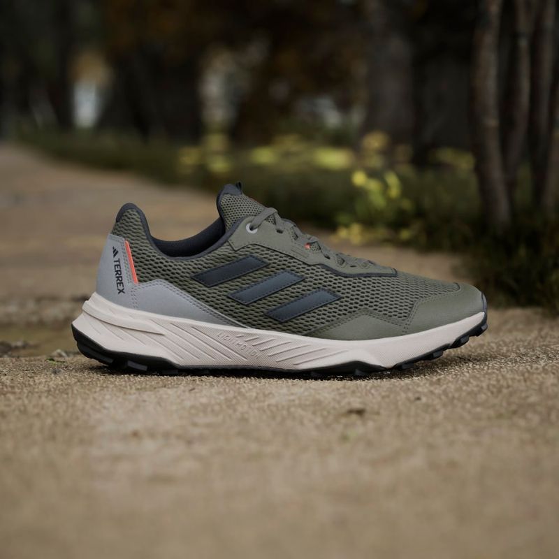 Zapatillas-Outdoor-Hombre-Adidas-Tracefinder--Gris
