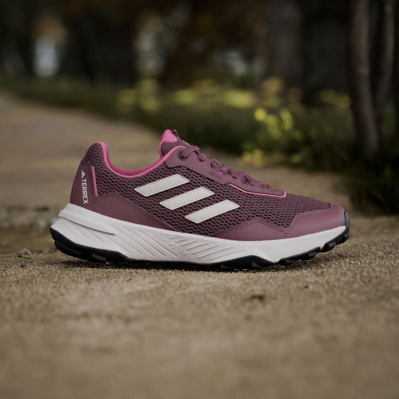 Zapatillas-Outdoor-Mujer-Adidas-Tracefinder-W--Rojo