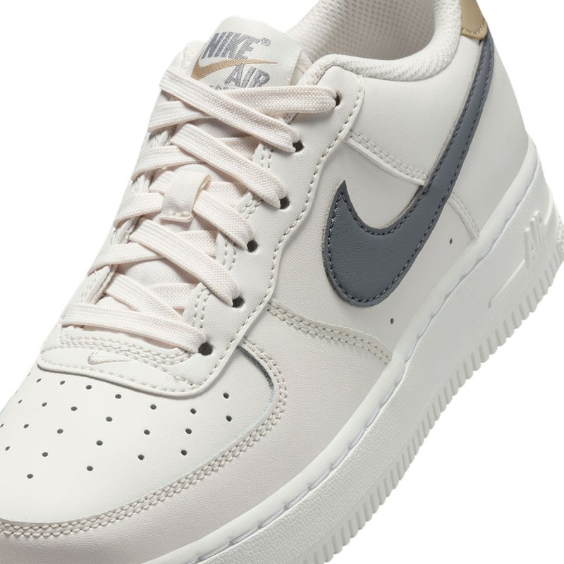 Zapatillas-Urbanas-Unisex-Nike-Air-Force-1-Bg-Junior-Crema