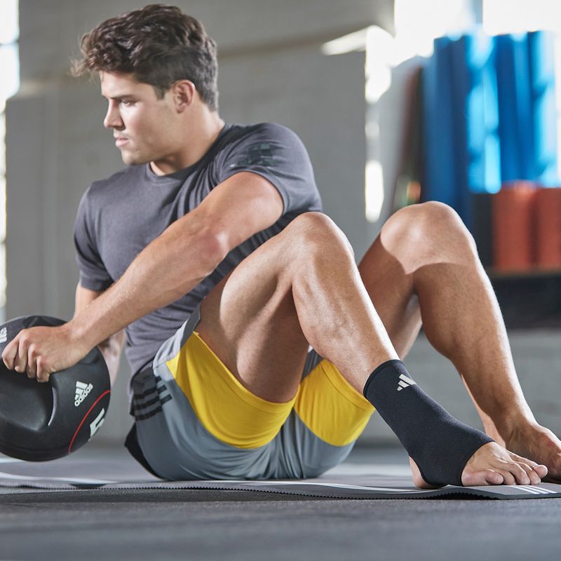 Accesorios-Training-Unisex-Adidas-Eqp-Soporte-De-Tobillo---L--Negro