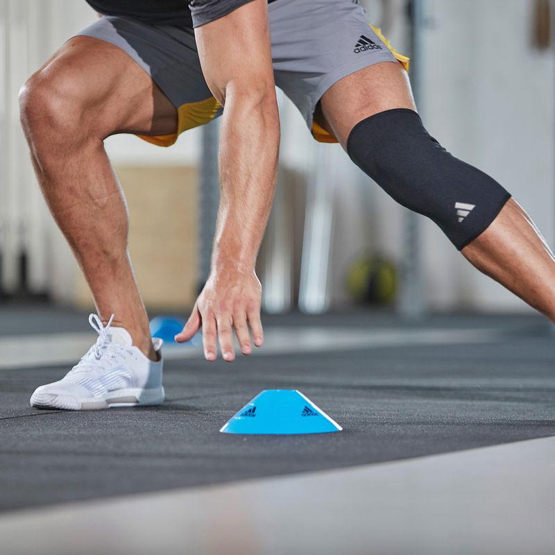 Accesorios-Training-Unisex-Adidas-Eqp-Soporte-De-Rodilla---L--Negro