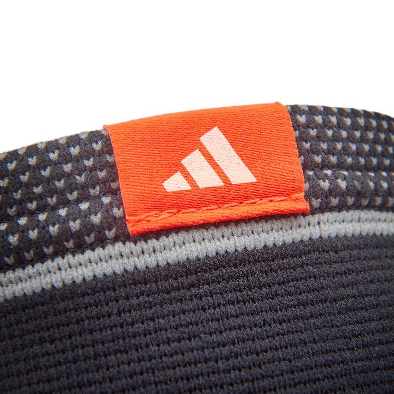 Accesorios-Training-Unisex-Adidas-Eqp-Soporte-De-Rodilla---M--Negro